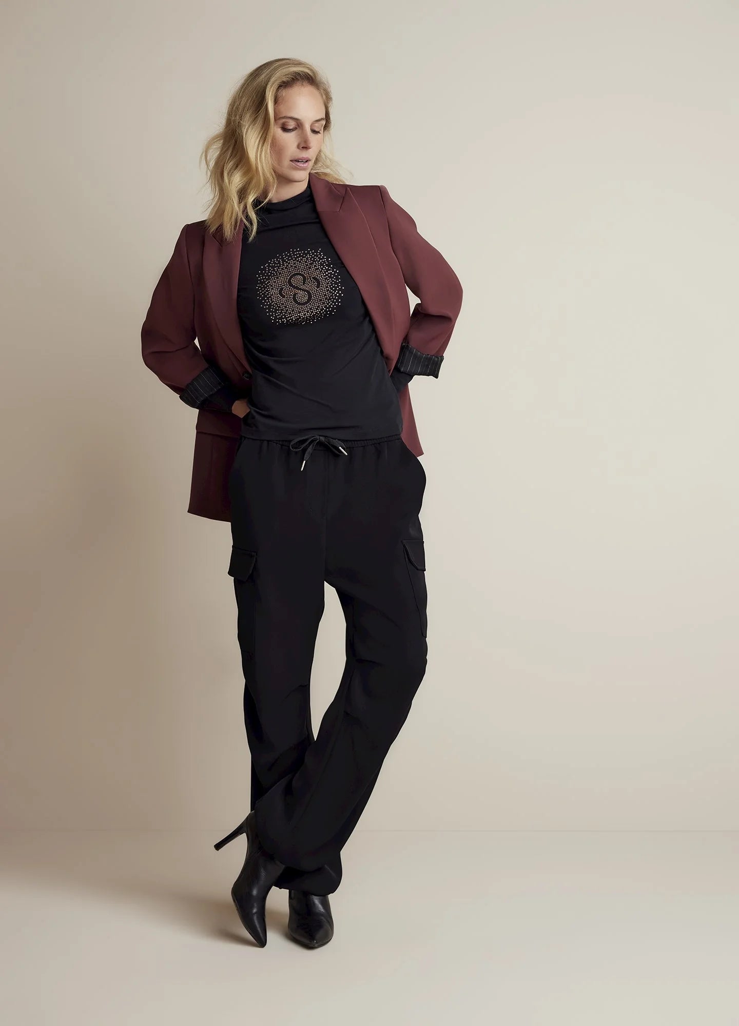 Summum Long-sleeved top with rhinestones - clever alice