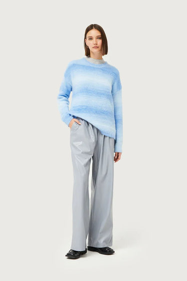 Compania Fantastica Knitted Sweater with Blurred Stripes in Blue or Pink