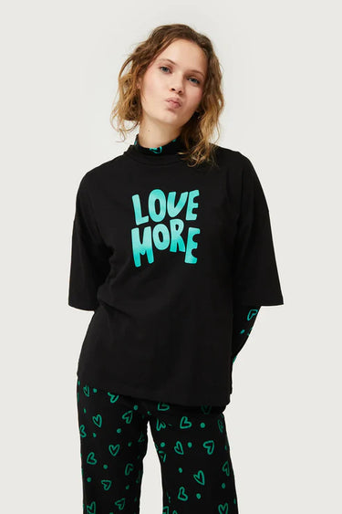 Compania Fantastica T-shirt with Love More print