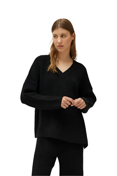 Compania Fantastica Black V-Neck Sweater