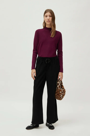 Black elastic waist corduroy pants