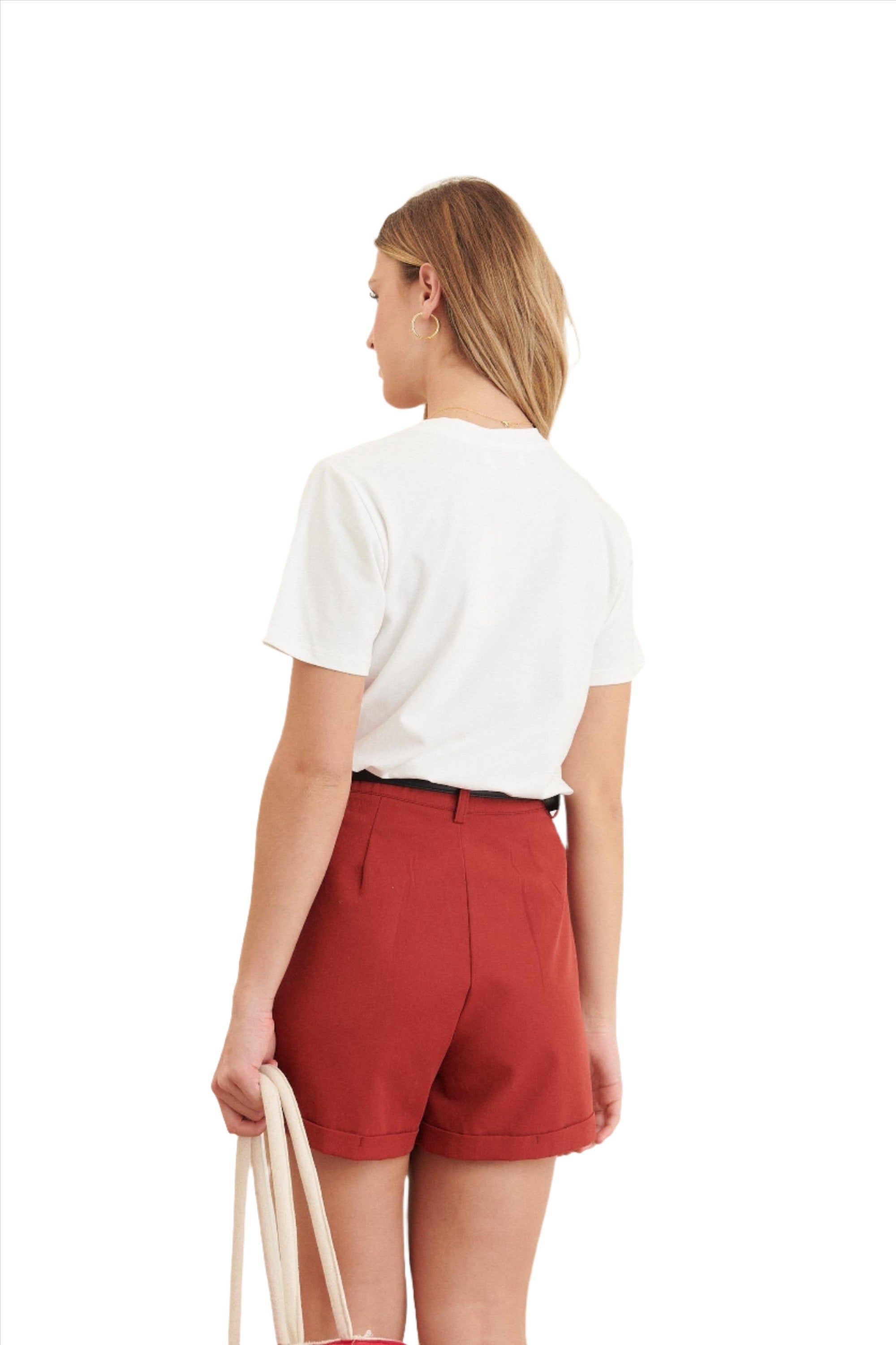Clever Alice Folded Short in Red 