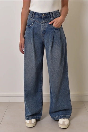 Clever Alice Sophie Jeans in Black or Blue Denim 