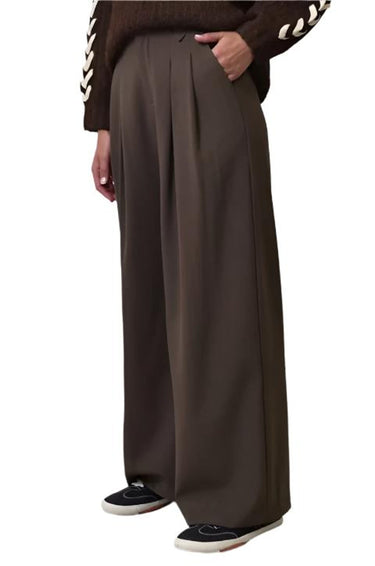 Clever Alice Rae Trouser in Brown 