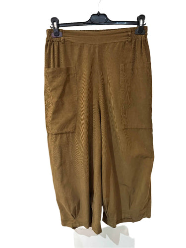 Inizio Corduroy Cropped Baggy Pant in Camel, Black, or Navy 