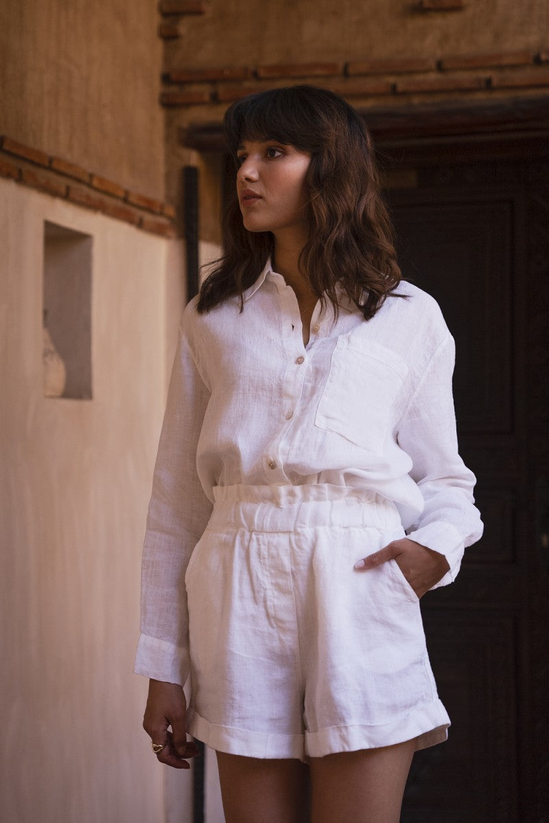 Oraije Paris Linen Shorts in White 